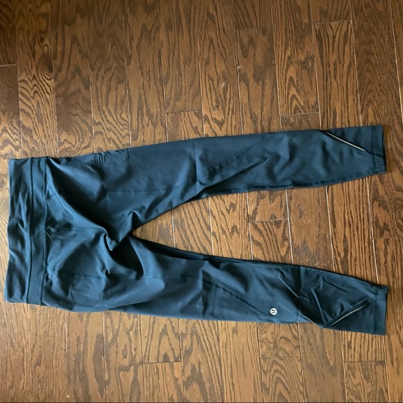 Lululemon Inspire Tight II Mesh - Picture 7 of 9
